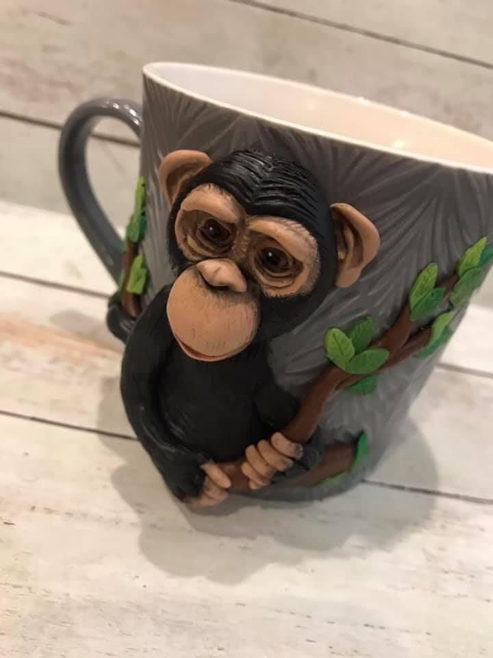 чаша-маймуна-декорирана-с-полимерна-глина